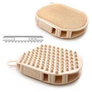 Силіконова щітка-рукавичка для собак і котів DoggyMan BS Double-Sided Grooming Glove двустороння 15х11х3см