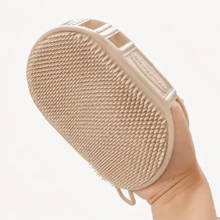 Силіконова щітка-рукавичка для собак і котів DoggyMan BS Double-Sided Grooming Glove двустороння 15х11х3см