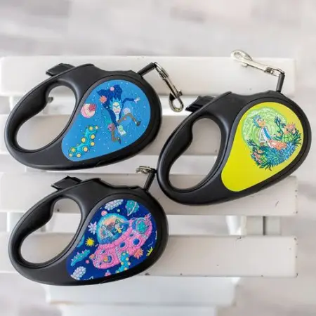 Поводок-рулетка для собак WAUDOG R-leash, рисунок Рик и Морти 2, светоотражающая лента, S, до 15 кг, 5 м черный