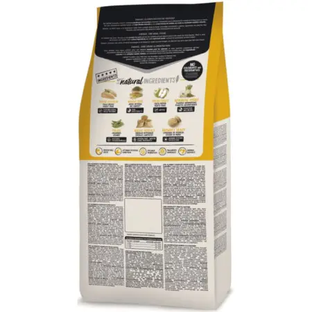Ownat Classic Daily Care Сухий корм для дорослих котів, з куркою, 15 кг
