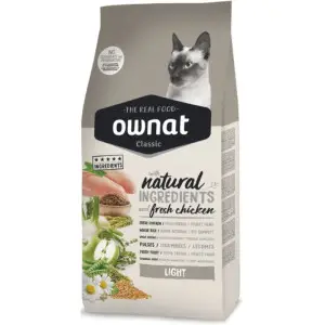 Ownat Classic Light Сухий корм для дорослих котів, схильних до набору зайвої ваги, з куркою, 4 кг