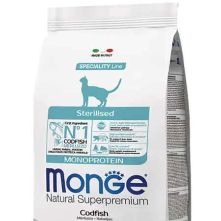 Сухий корм для стерилізованих кішок Monge Cat Sterilized з тріскою 1.5 кг