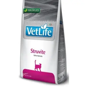 Сухий лікувальний корм для Farmina Vet Life Struvite дієт. харчування для котів  для розчинення струвітних уролітів, 2 кг