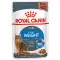 Вологий корм Royal Canin Light Weight Care для котів схильних до зайвої ваги, шматочки в соусі, 85 г